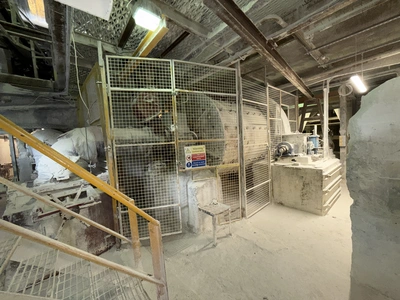 Air swept Continuous ball mill / Drier
