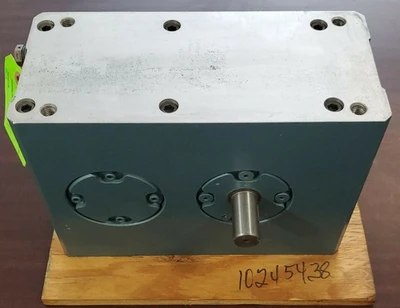 NEW Camco 00267264