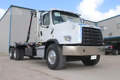 Used 2017 FREIGHTLINER 114SD Rolloff Trucks Texas US | Roll Off Truck World #1491741