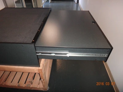 SUV Tuckerbox Locking Storage Box 44x36x12.5