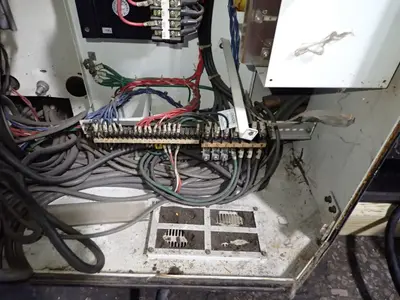 USED AMADA FBD1025