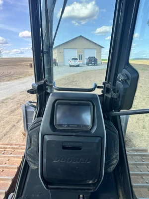 USED 2023 DEVELON DD100