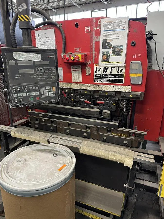 Used 1998 AMADA RG-35S Press Brakes Ontario CA | Trader Machinery Inc #1310790