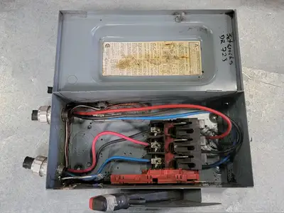 USED SQUARE D CH362