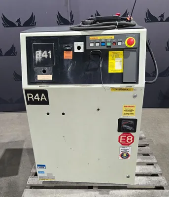 USED 2005 FANUC R2000IA/165F