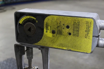 USED SCHNEIDER ELECTRIC BUILDINGS VB-8213-0-5-14