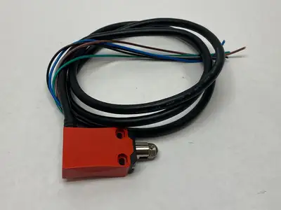 USED ALLEN-BRADLEY SER. A GUARDMASTER SAFETY LIMIT SWITCH, SNAP ACTING