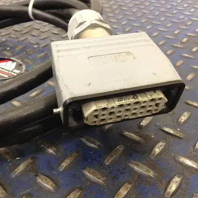 USED EPIC CABLE320