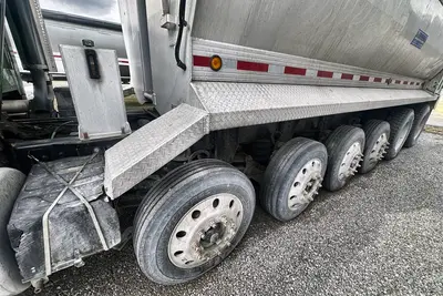 Used 2003 STERLING L9500 Dump trucks Ohio US | Proxy Equipment #1383029