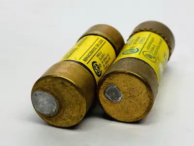 Used Cooper Bussmann 1 Amp Low Peak Dual Element Time Delay Fuse Fuses Michigan US | Maverick Industrial Sales #1483094