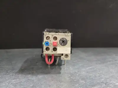 USED SIEMENS 3UA52 12-1E