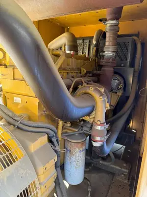 USED 2005 OLYMPIAN D200P4