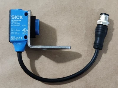NEW SICK HL18-P4B3BA
