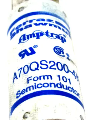 NEW LOT OF 2 FERRAZ SHAWMUT A70QS200-4K SEMI CONDUCTOR FUSE MERSEN A70QS2004K