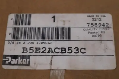 NEW PARKER B5E2ACB53C SOLENOID VALVE 3/8 2 POS. 120V - STOCK GF850