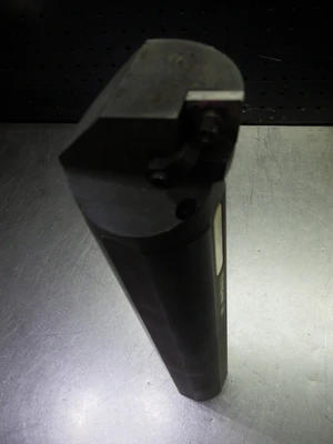 Kennametal Coolant Thru Steel Boring Bar 2.5" Shank 16"OAL A40DCLNL6 (LOC1429A)