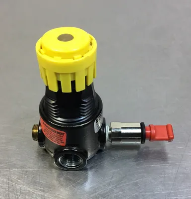 Parker 14R111FC2 Regulator 300PSI 6D