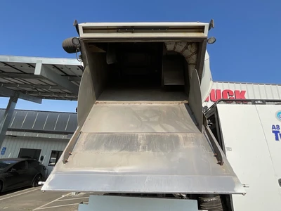 Used 2017 FREIGHTLINER M2 Street Sweeper California US | Big Truck & Equipment #1412307