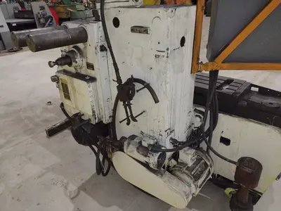 USED KEARNEY & TRECKER 1536A