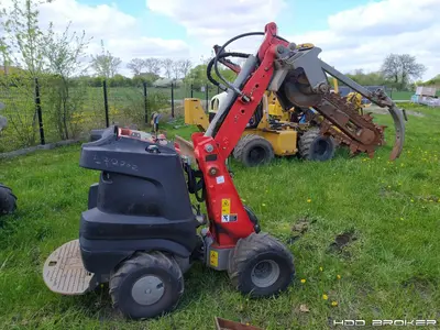 Used 2014 DITCH 2014 DITCH WITCH R300 Walk-Behind Trenchers Florida US | HDD Broker #1346603