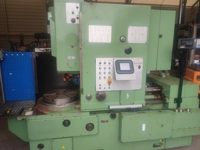 TOS Gear Shaper, 1× CNC, 1× with unfinished PLC retrofit (SOLD PAYMENT PENDING), all in good used condition, POA