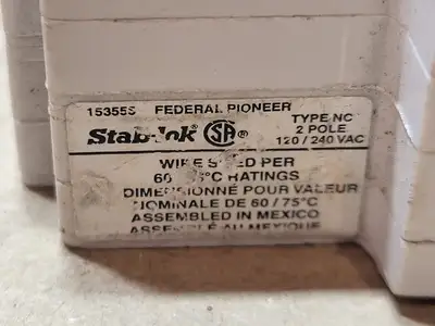 Used FEDERAL PIONEER NC220 Circuit Breakers British Columbia CA | Lenmark #1489002