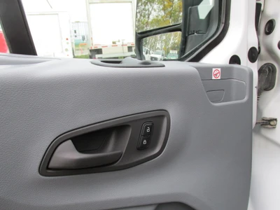 Used 2019 FORD TRANSIT 250 Vans Manitoba CA | Conquest Truck & Auto Sales #1508163