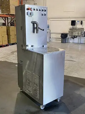 USED 2014 NOVACHOC TE2