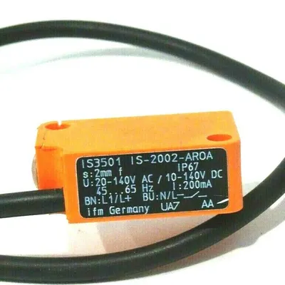 USED EFECTOR IS-2002-AROA INDUCTIVE SENSOR IS3501 IS2002AROA