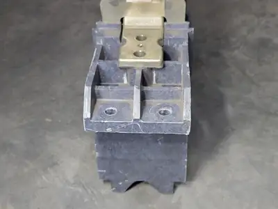 USED CUTLER-HAMMER 2120A07G09