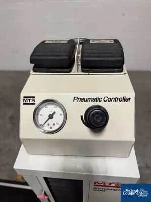 Used _UNKNOWN_ MTS Synergie 200 Tensile Tester Miscellaneous Laboratory Equipment Ohio US | Federal Equipment Company #1516564