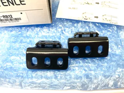 New | in-Stock KEYENCE L-Shape Mounting Brackets for Light Curtains SET OF 2 Light Curtains & Grids Michigan US | Maverick Industrial Sales #1391776