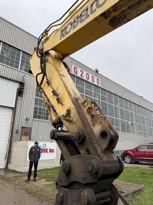 USED 2013 KOBELCO SK 210-9