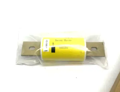 NEW COOPER BUSSMANN LOW-PEAK DUAL-ELEMENT TIME DELAY FUSE, CLASS J