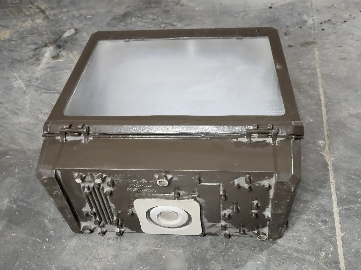 Used 2016 EATON WPL4AC Lighting British Columbia CA | Lenmark #1440037