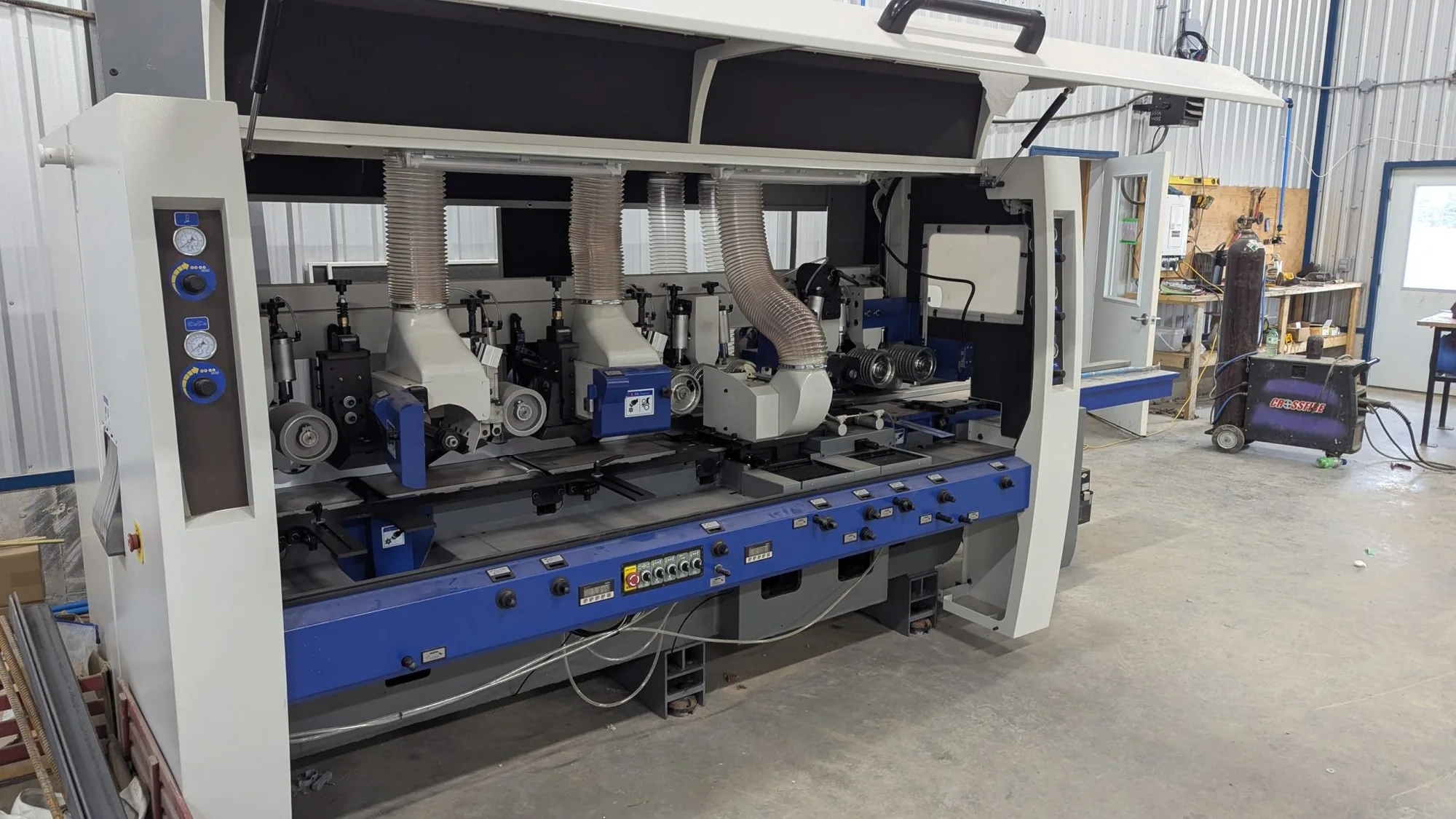 Moulder