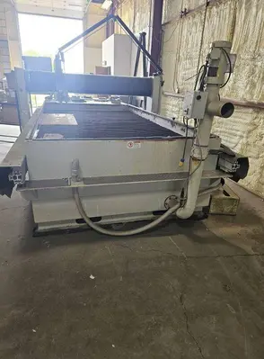 USED 2010 OMAX 60120
