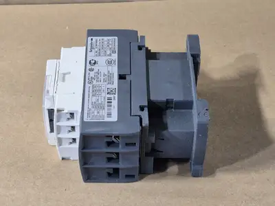 NEW SCHNEIDER ELECTRIC LC1D25G7