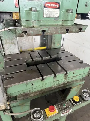 USED 1978 BLISS C-110