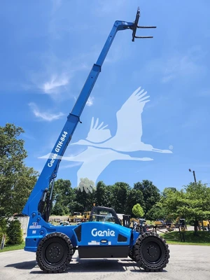USED 2025 GENIE GTH844