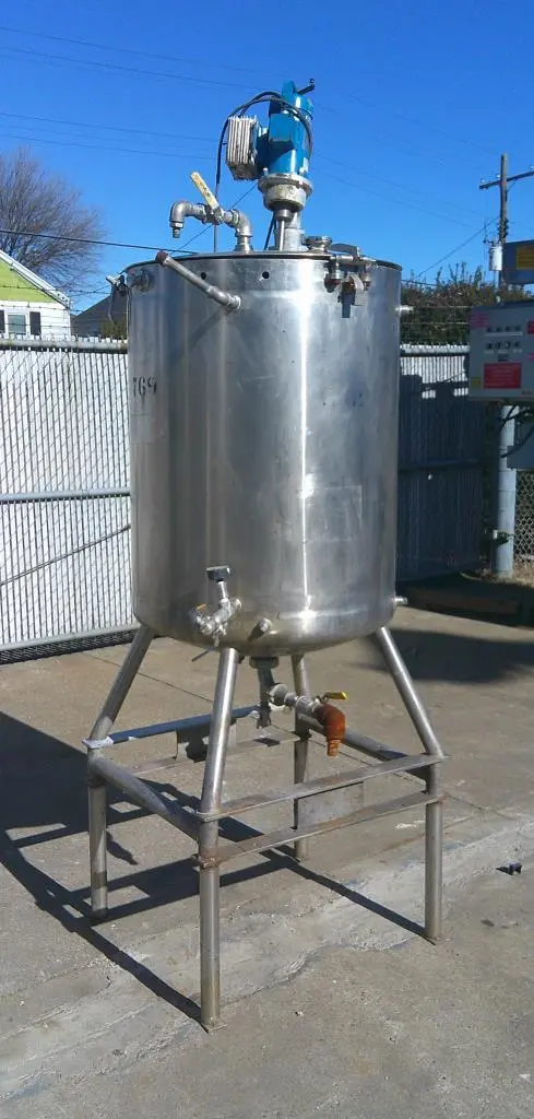 SPC9065  Tank 100 gallon vertical tank, Stainless Steel, 92 MAWP @ 325 degrees F jacket, 1/2 HP agitator, dish