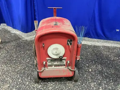 Used LINCOLN IDEALARC 250 Welding Machinery (Other) Ohio US | HGR 24 #1285652