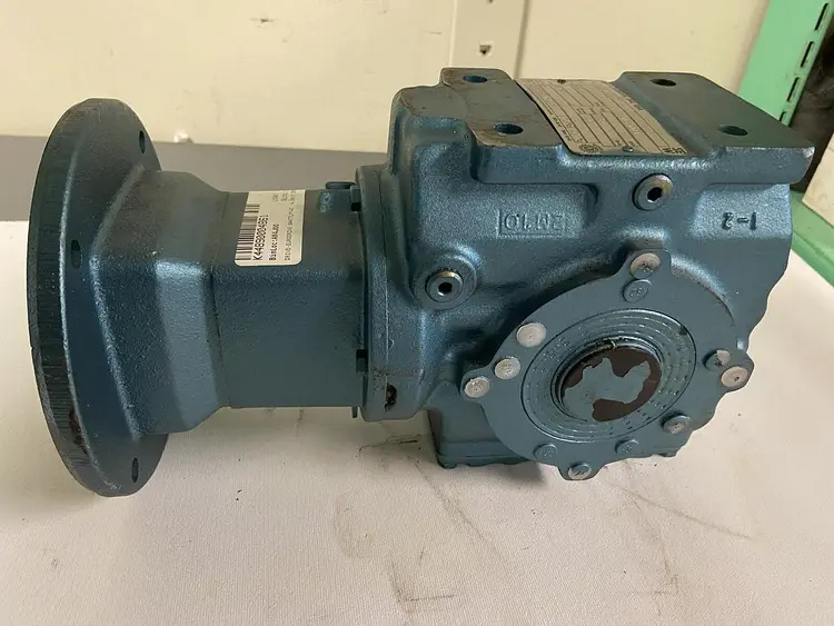 Used SEW-EURODRIVE SA47TAM143 Speed Reducers | Surplus Asset Holdings #1205425