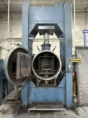 USED AVS Hydraulic Presses