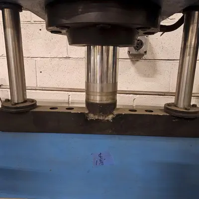 100 TON HPB-1010 HYDRAULIC PRESS. STOCK # 0560925.