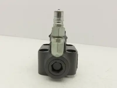 Used TOKIMEC VICKERS _UNKNOWN_ Valves/Fittings Indiana US | Arrow Industrial #1249820