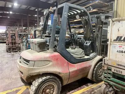 USED 2000 LINDE H40D-04