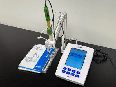 Used Hanna HI5222-01 pH Meter Missouri US | BioLabTek #1311526