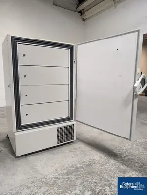 USED VWR VWR ULT Freezer, Model 5706