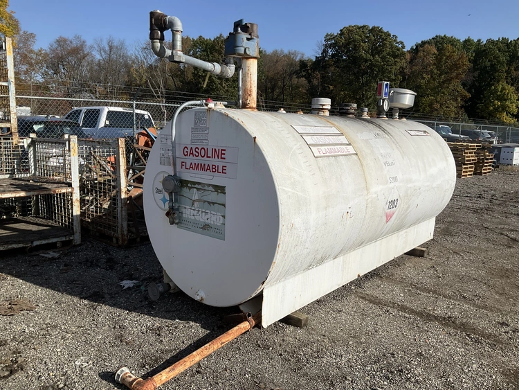 Used FIREGUARD 1000 GALLON GAS TANK Stationary Fuel Tanks Michigan US | Miedema Asset Management Group #1579229